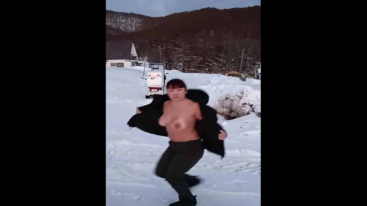 妻Kと雪見おパーイ動画 - FC2 Video - 355705