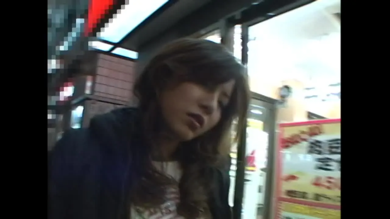 HHH-393 激写スクープ!! 深夜の繁華街で**ベロエロ状態の酔っぱらい女子の痴態撮った!! 6人200分 - FC2 Video - 360519