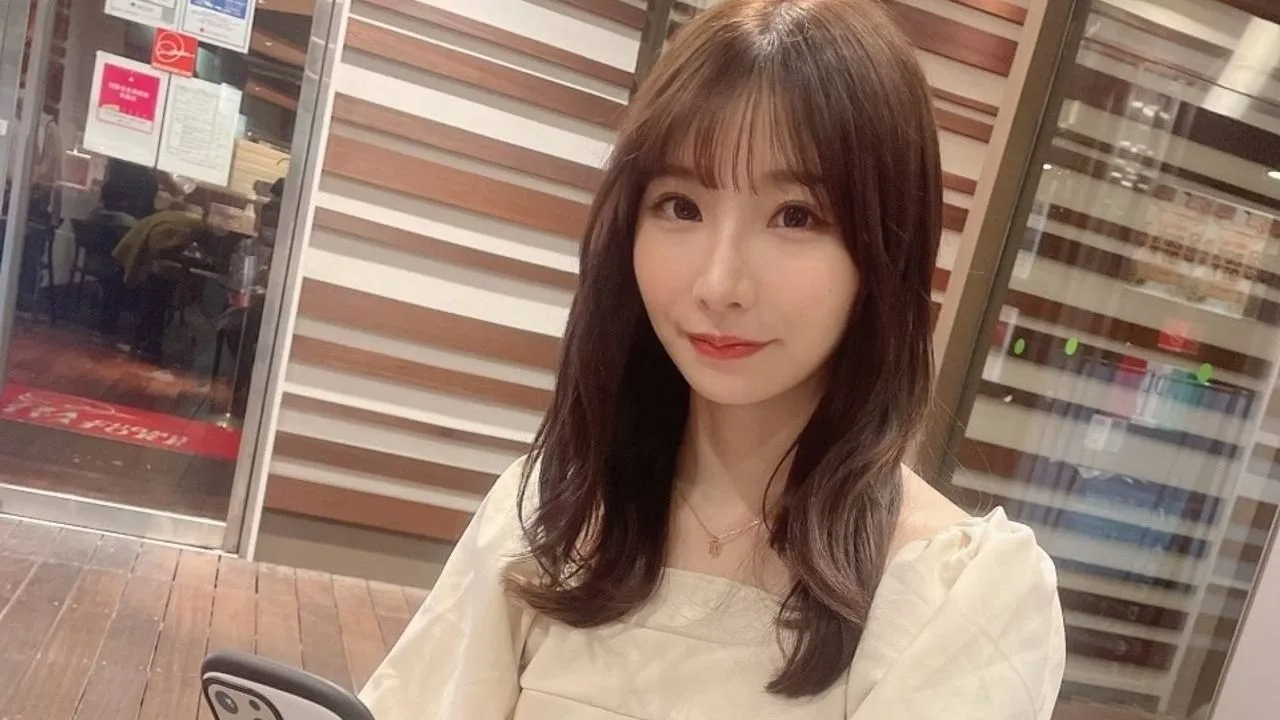 私絶対に出ません と言い切った本物ライバーが大量中出しされる映像 交渉中の映像も公開 - FC2 Video - 360919