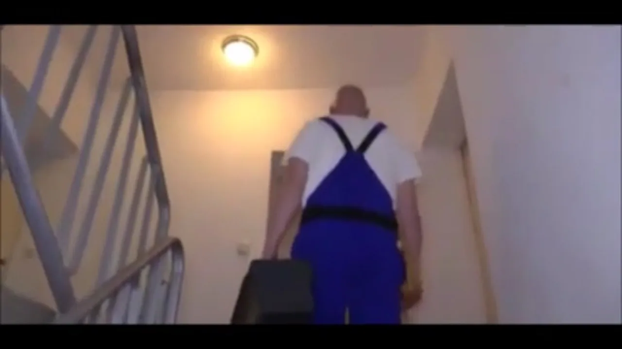 Plumber - FC2 Video - 366520