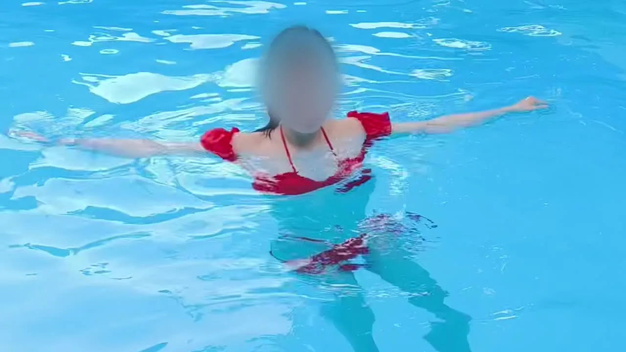 赤いビキニ - FC2 Video - 370087