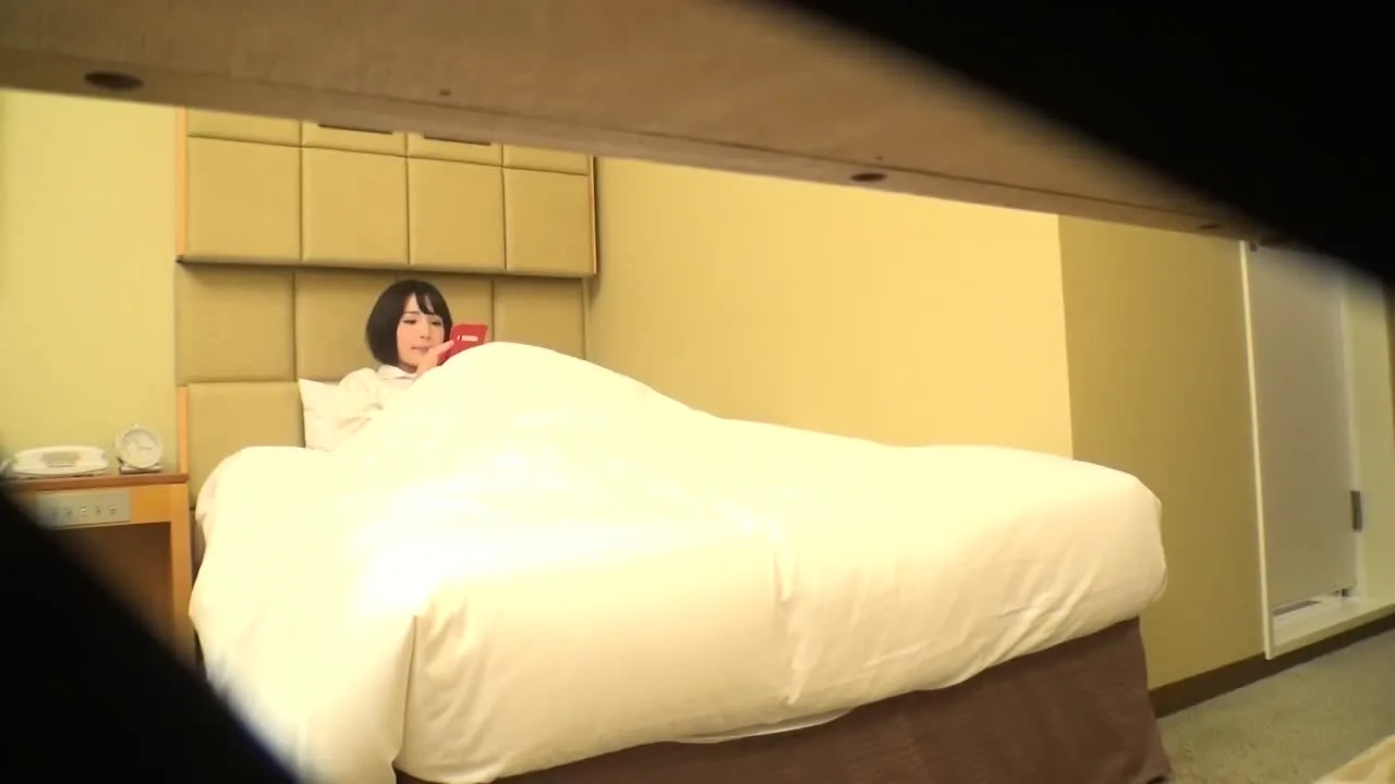 【**】黒髪が似合うムチムチボディお*さんの本気オナニー♥ 一心不乱におまんこを - FC2 Video - 371963