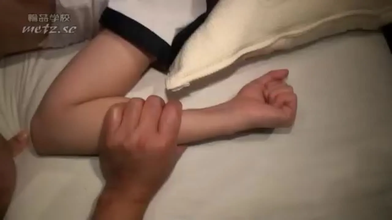 『ゆかり』さん　旦那に内緒でエッチな企画に参加 - FC2 Video - 372837