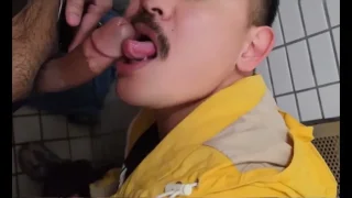 トイレで会う - FC2 Video - 379433