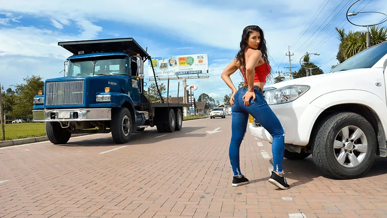 Another Day In Latina Pussy Paradise - Oye Loca - 13032