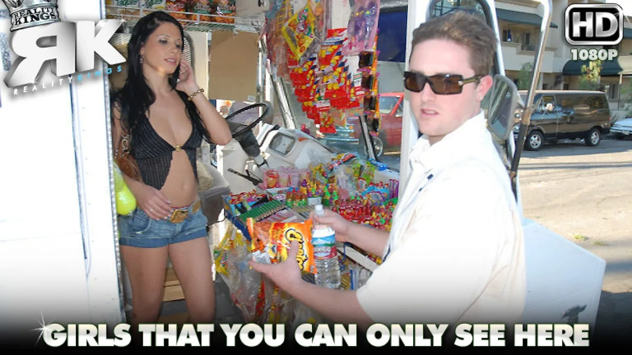 Frito Lay - 8th Street Latinas - 17108