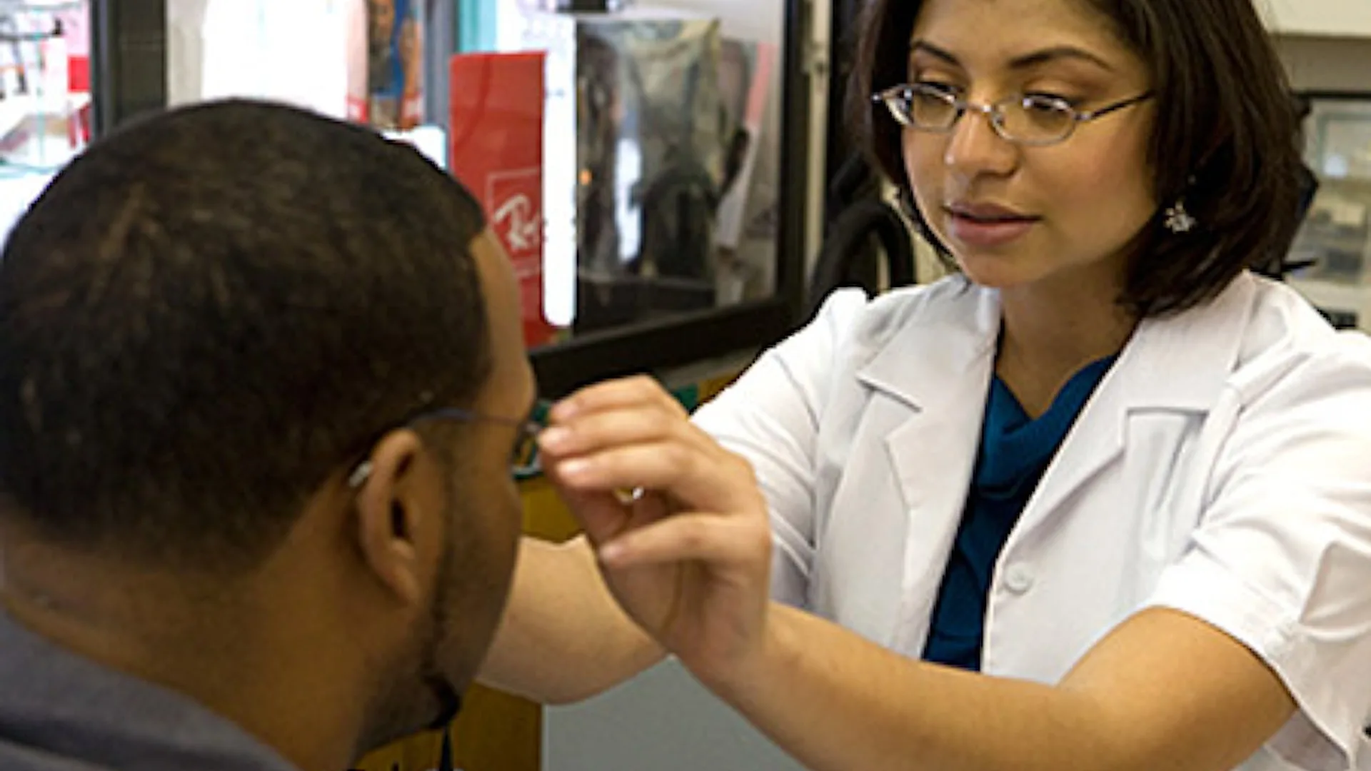 Op-op-optometrist!!! - Working Latinas - 22529