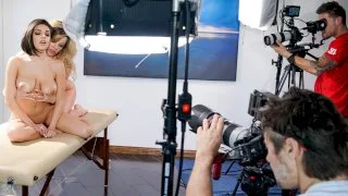 Busting Out: BTS Featurette - All Girl Massage - 16822