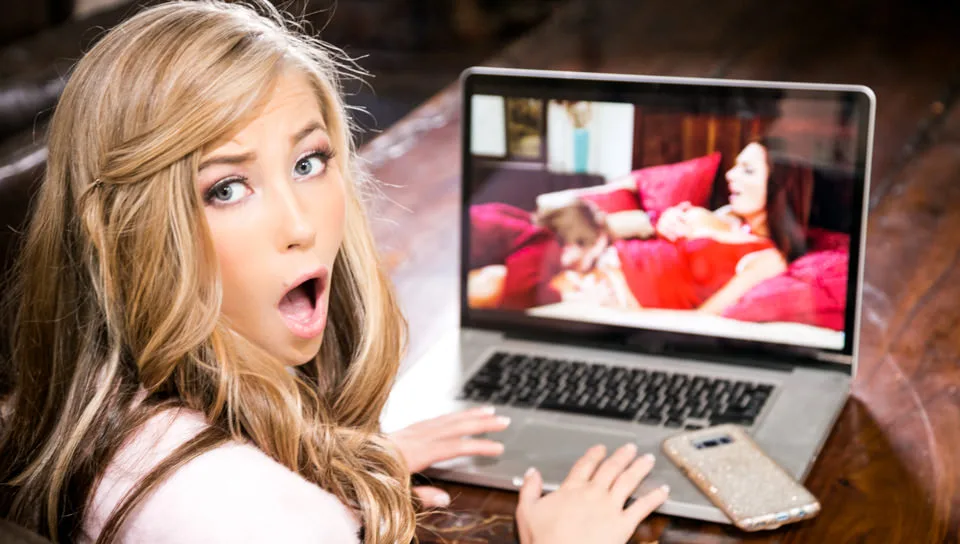 Mommy's Secret - Mommy's Girl - 34302