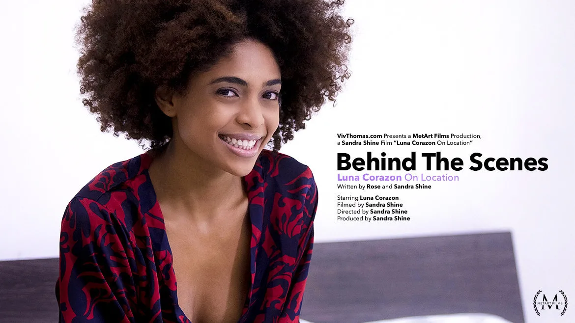 [01/30/2017] - Behind The Scenes: Luna On Location - Viv Thomas - 40891