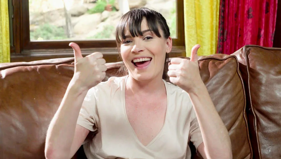 Lady Daddy: BTS Featurette - Girlsway - 51876