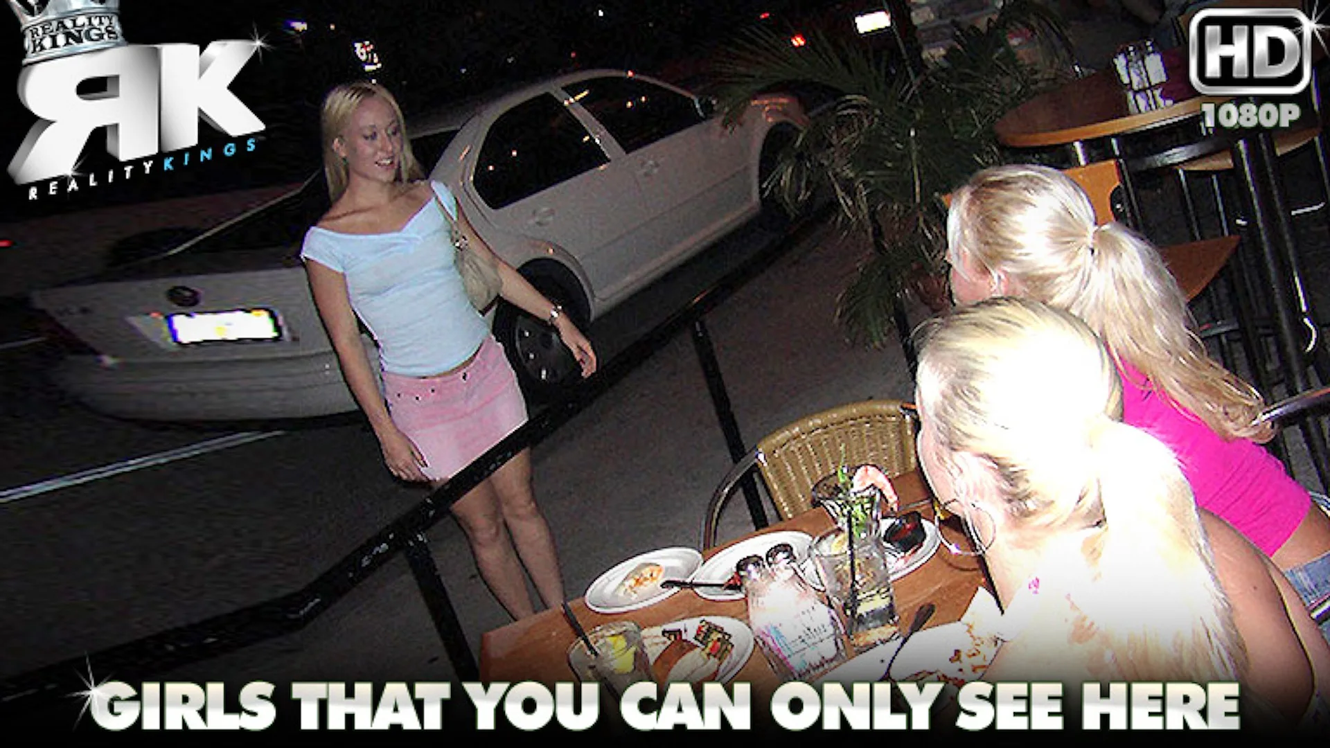 Glitter Lips - We Live Together - 57261