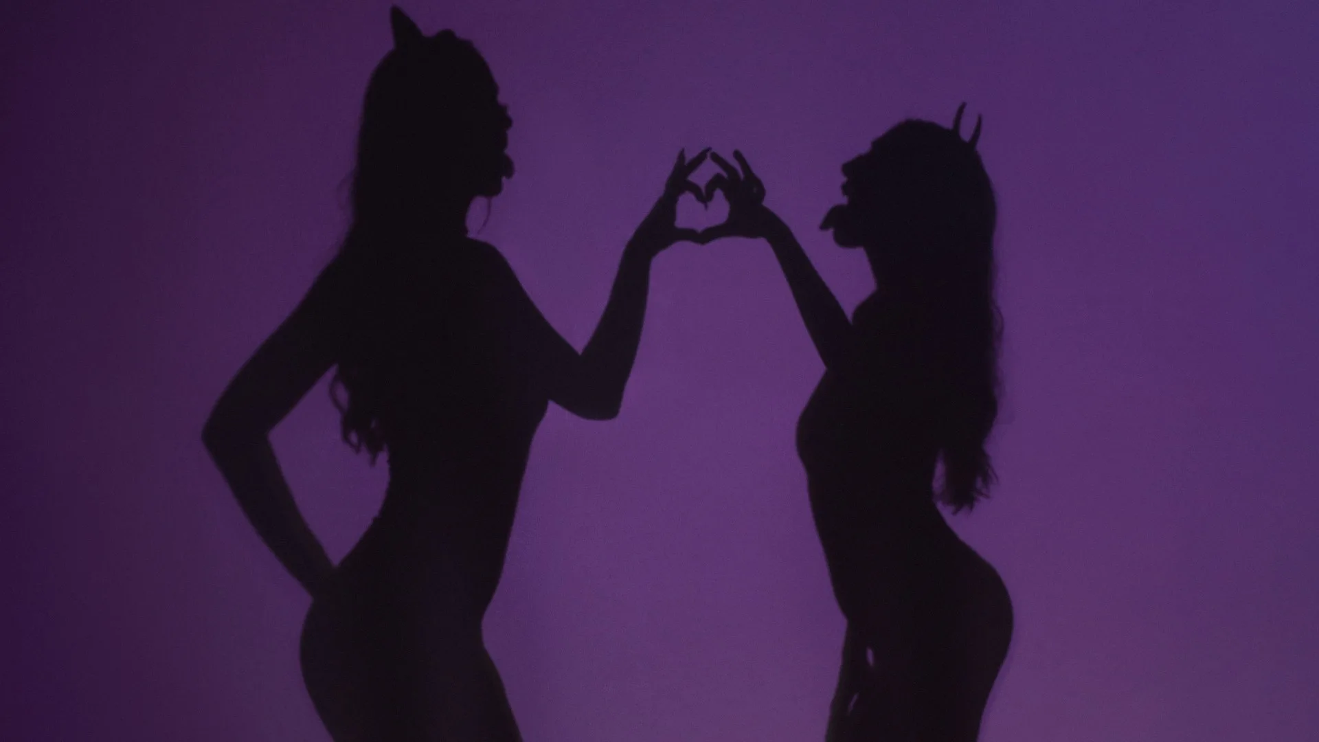 Throw Shade - We Live Together - 58765