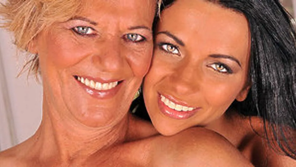 My old neighbour, Scene #01 - Girlsway - 63224