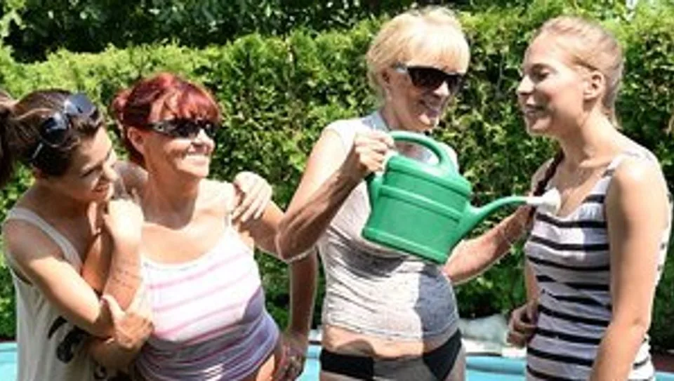 Awesome Foursome, Scene #01 - Girlsway - 64830