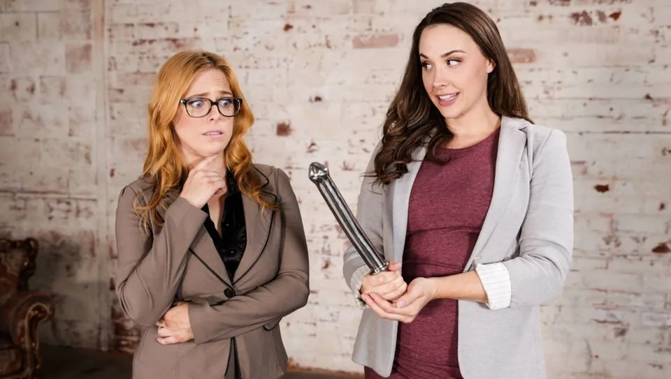 Reluctant Realtor, Scene #01 - Girlsway - 66697