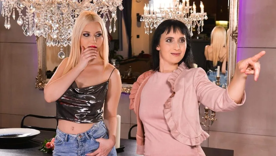 Little Gold Digger, Scene #01 - Girlsway - 66955