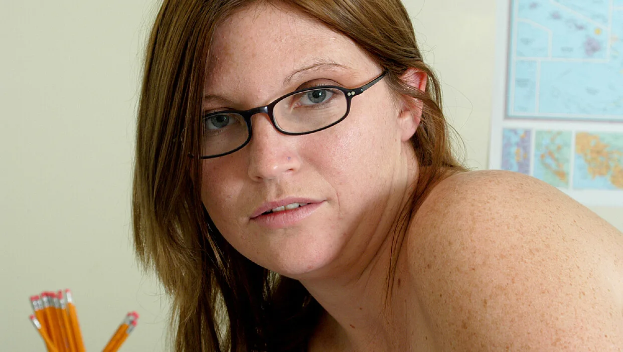 Brunette Virginia fucking in the desk with her natural tits - Naughty Bookworms - 3142