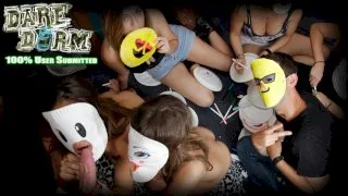 Paper Plate - Dare Dorm - 5990