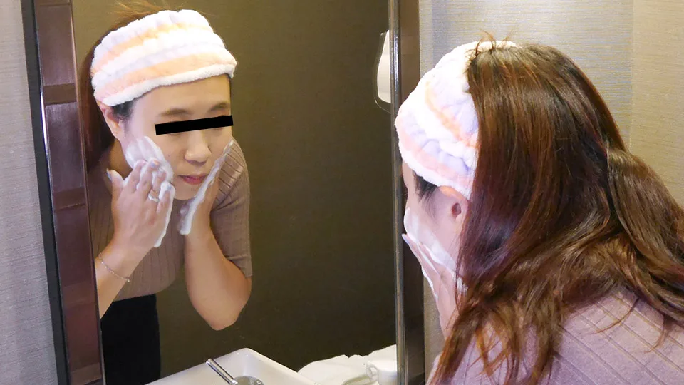 [121623-953] Natural Beauty : Beautiful Ms. Reina's Real Face - PACOPACOMAMA - 1041291