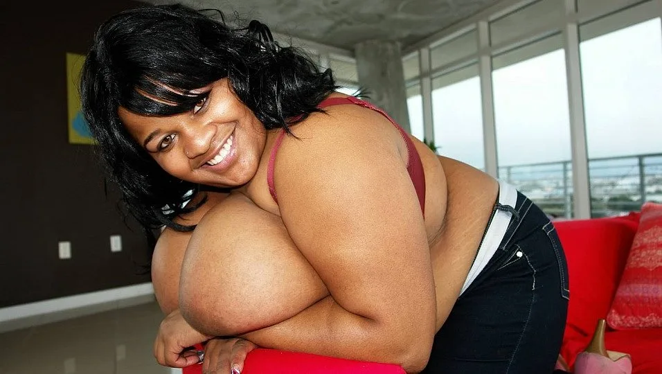 Does This Dress Make Me Sexy? - Plumper Pass - 12963