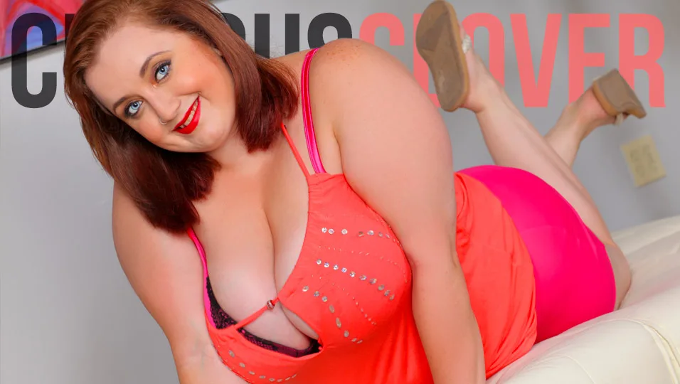 Bend Over Clover - Plumper Pass - 16088