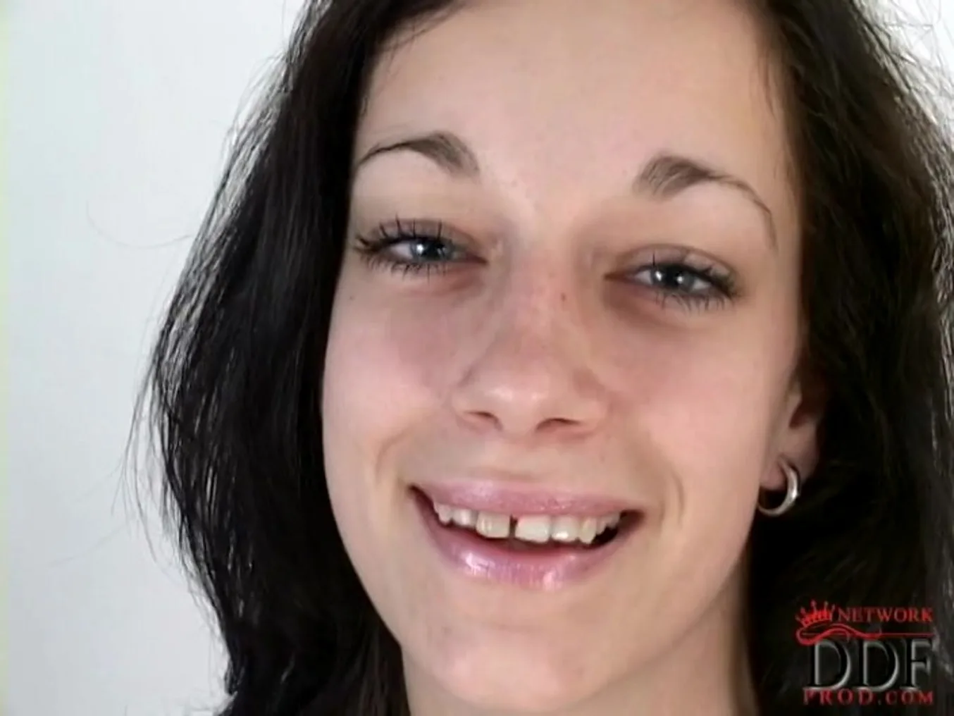 Longhaired busty brunette's casting - BustyWorld - 27151