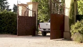 Popping out of her Top! - BustyWorld - 27944