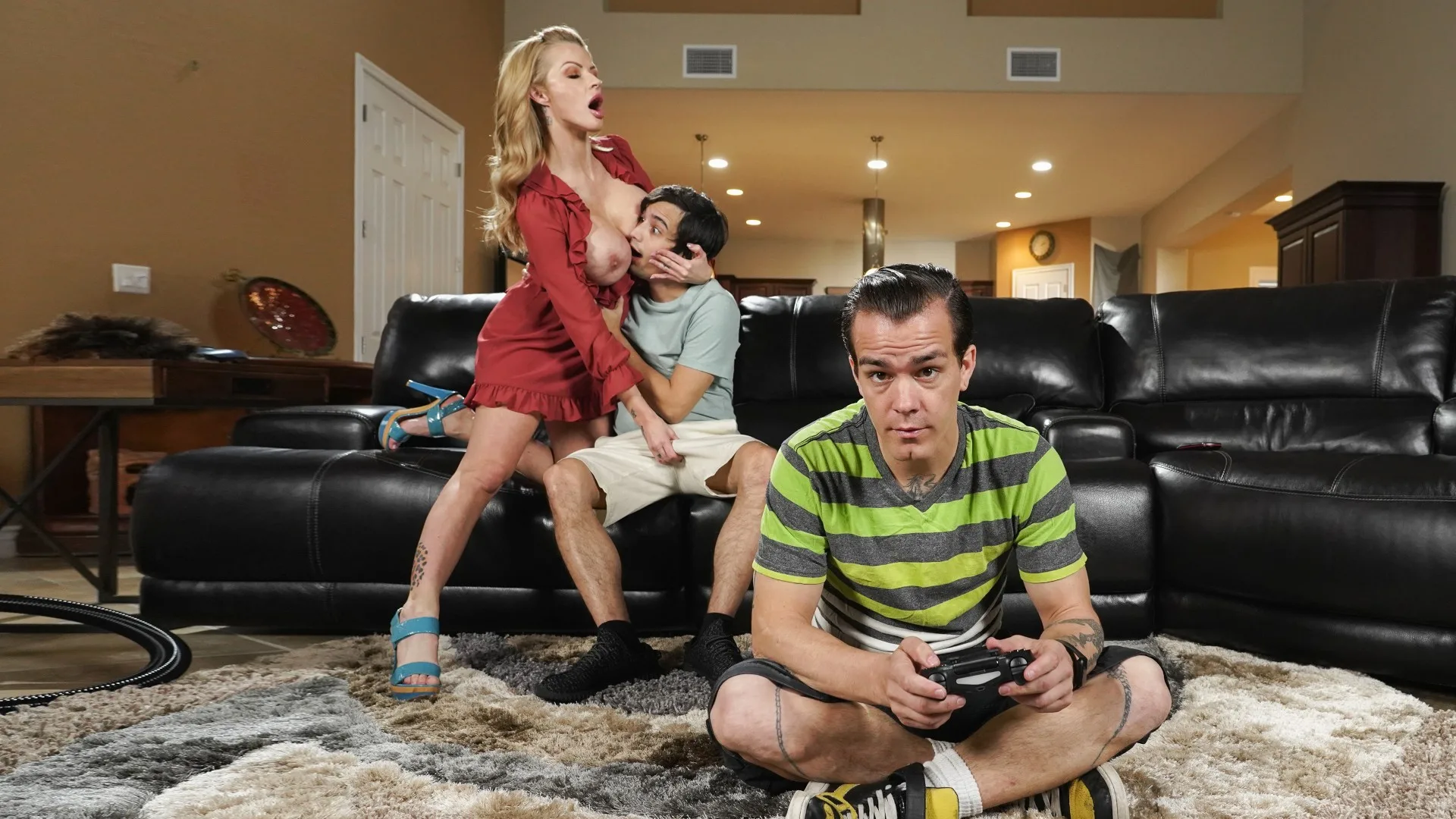 Mom's Got New Boobs! - Mommy Got Boobs - 34628