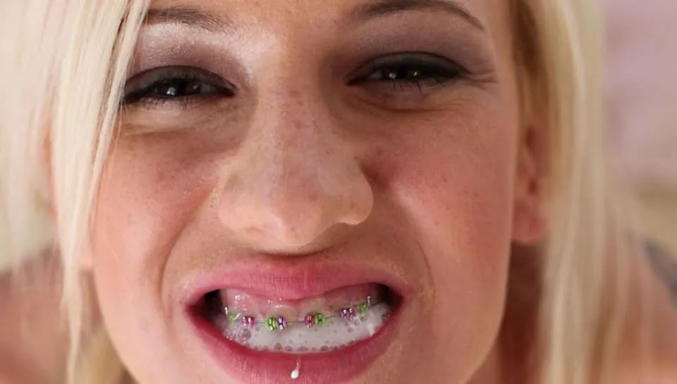 Kaylee Hilton, Scene #01 - Only Teen Blowjobs - 5875