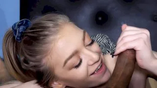 Endless Mouth Poking - This Girl Sucks - 10155