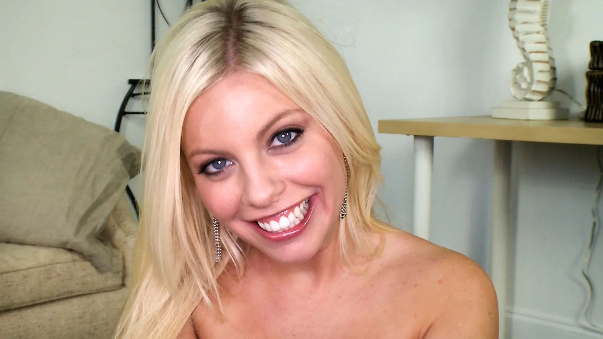 Cute blonde girl shows us how much she likes to suck dick - BlowJob Fridays - 14355