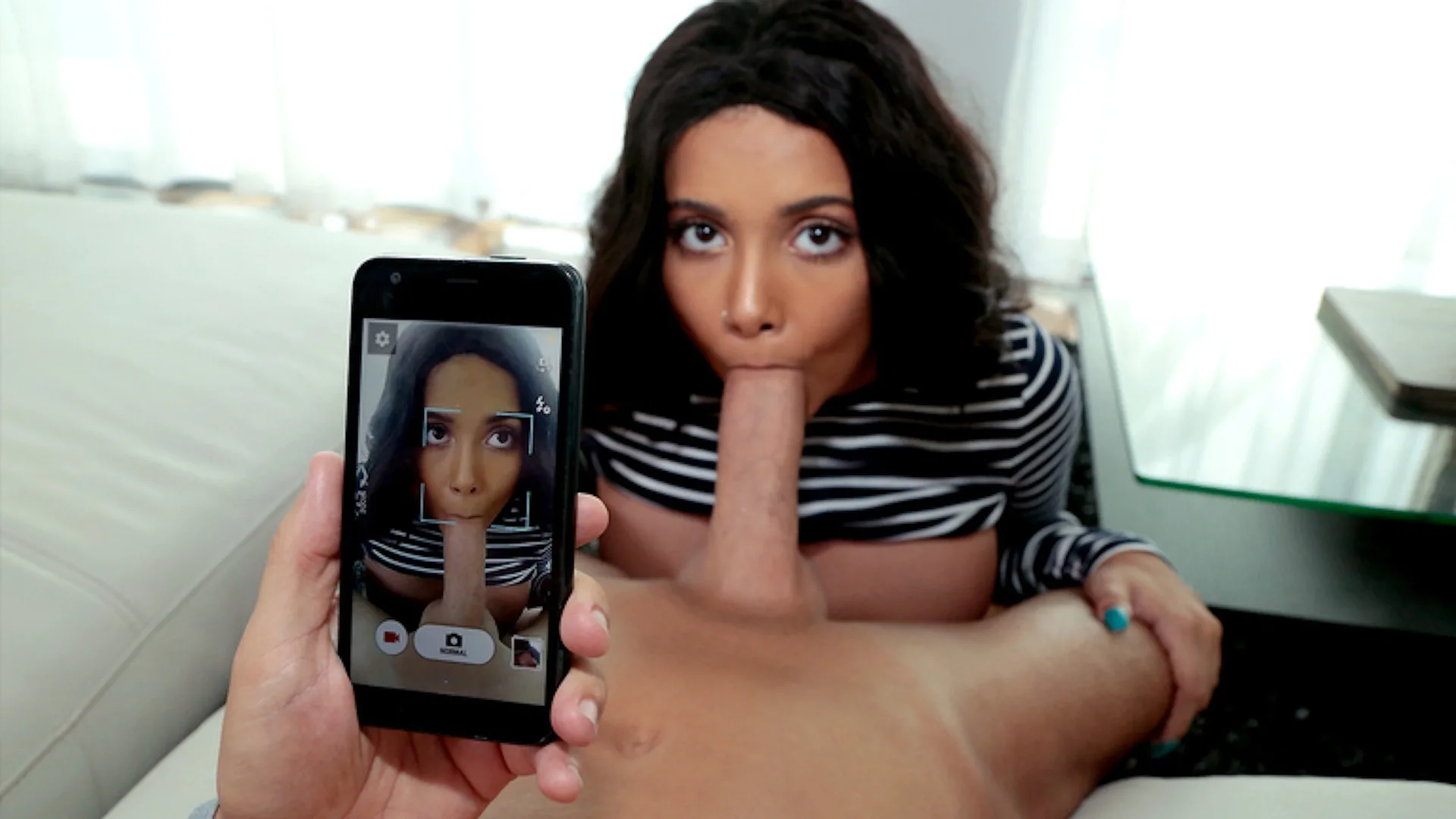 The Peeper - Black GFs - 4555