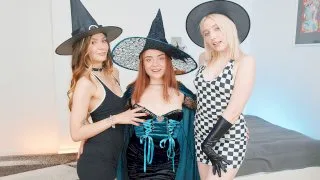 Halloween lesbian sex night - Teen Mega World - 43559