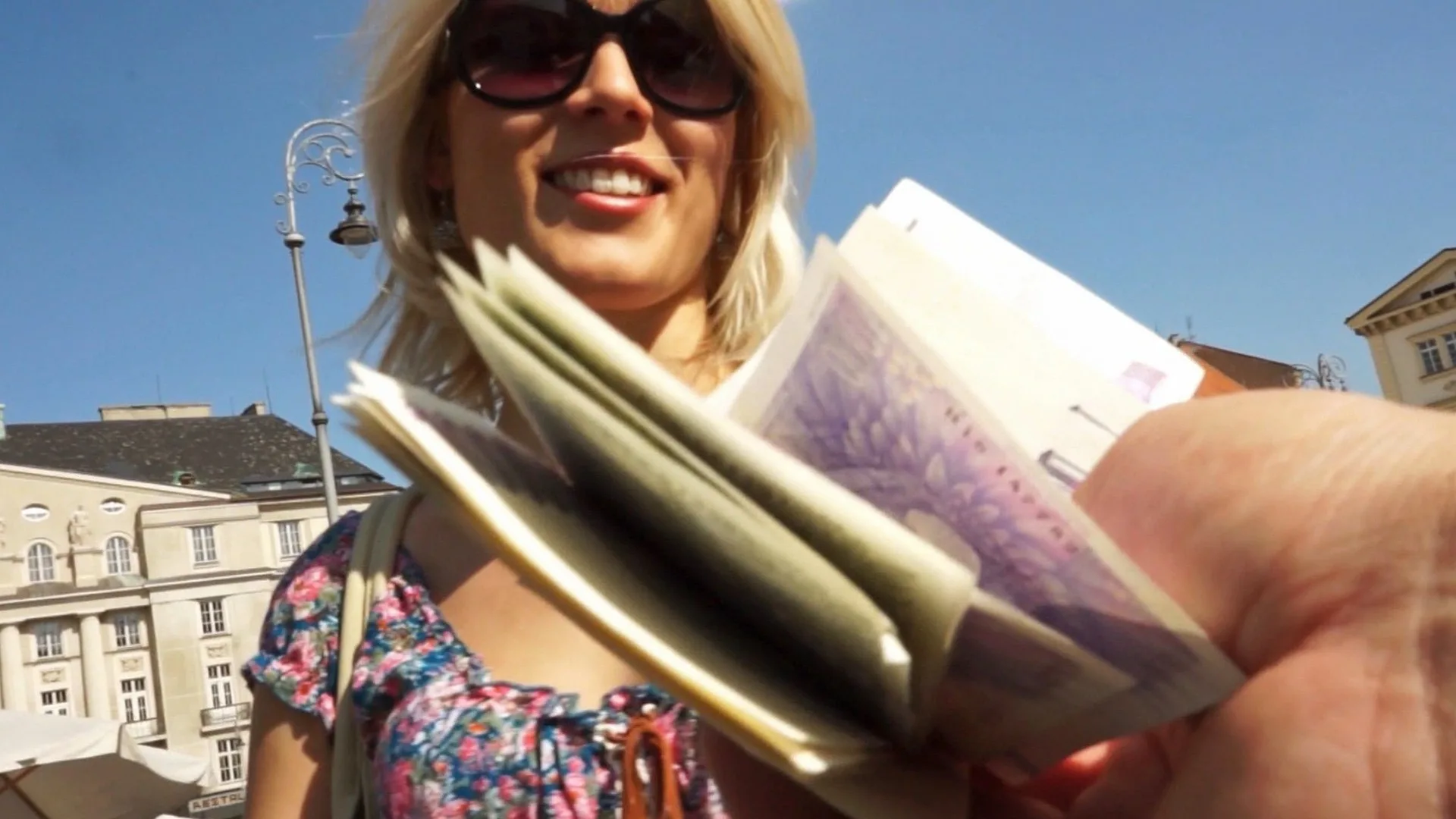 At The Market - Public Pickups - 12039