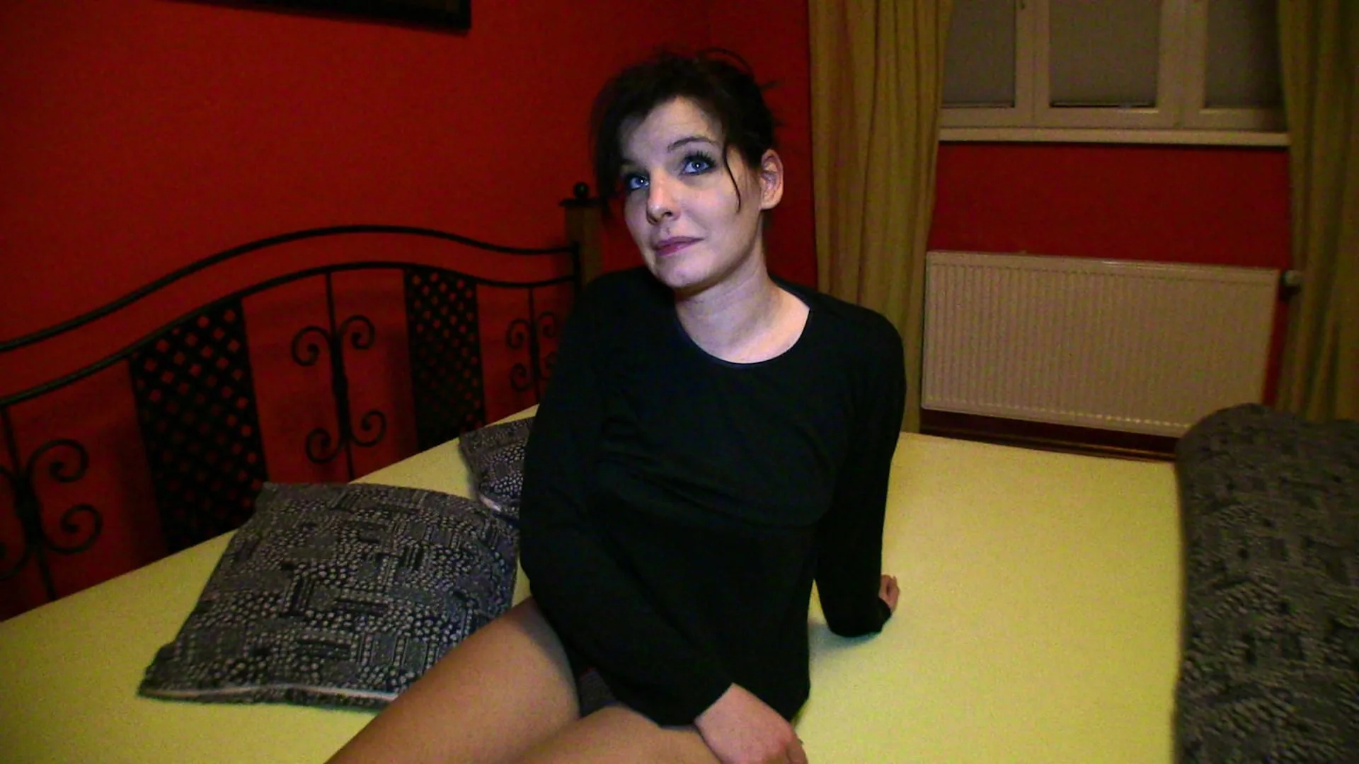 Stranger's Cum Splooshed In Brunette's Mouth Makes Her Happy - Public Agent - 13953