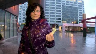 Lying Agent Convinced Blonde To Fuck On Command - Public Agent - 13993