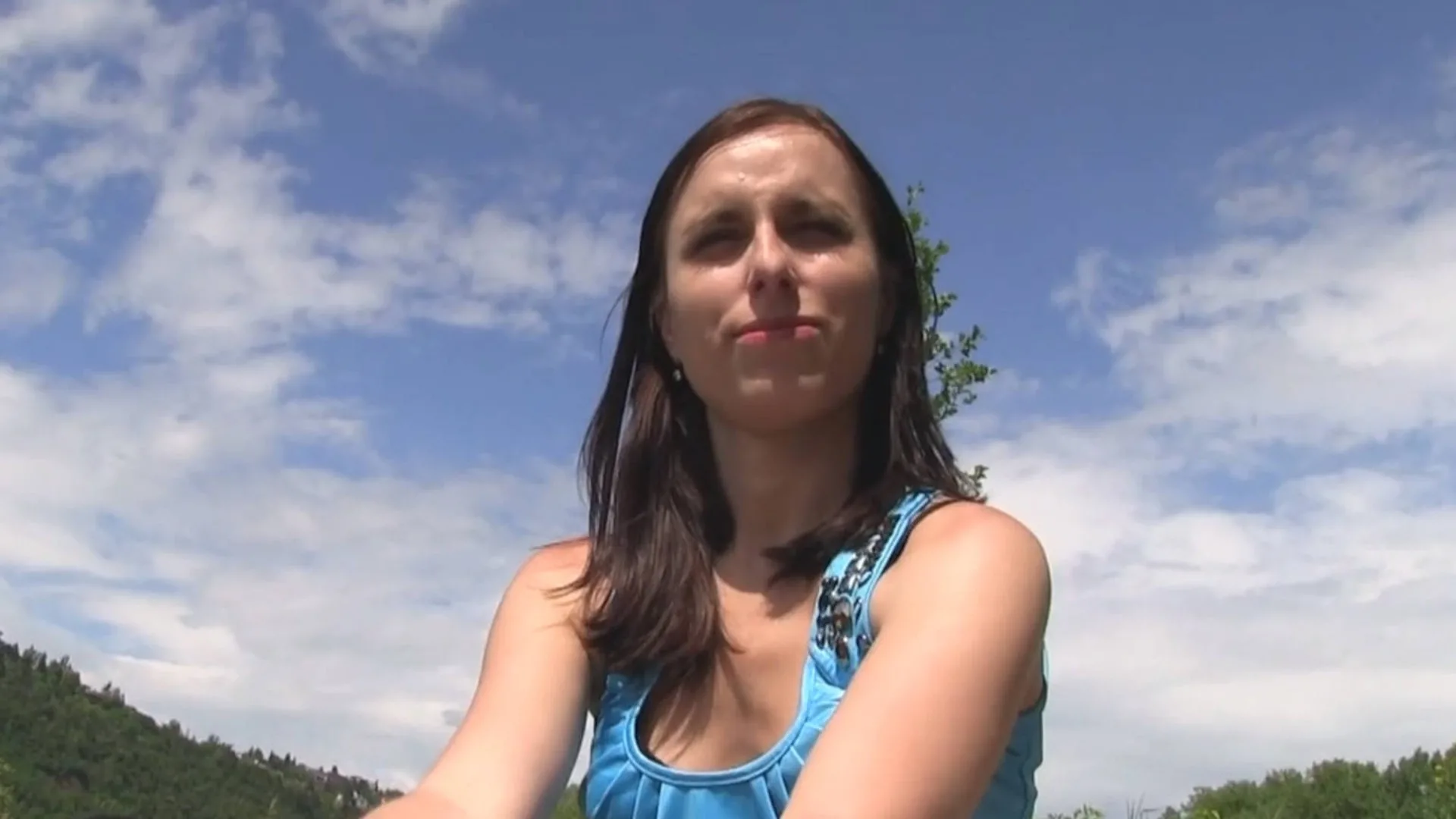 Slim brunette student fucks in field for cash - Public Agent - 14449