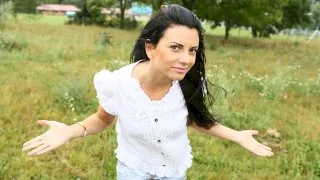 Pretty Babe in Shorts Fucked in a Car - Public Agent - 14645