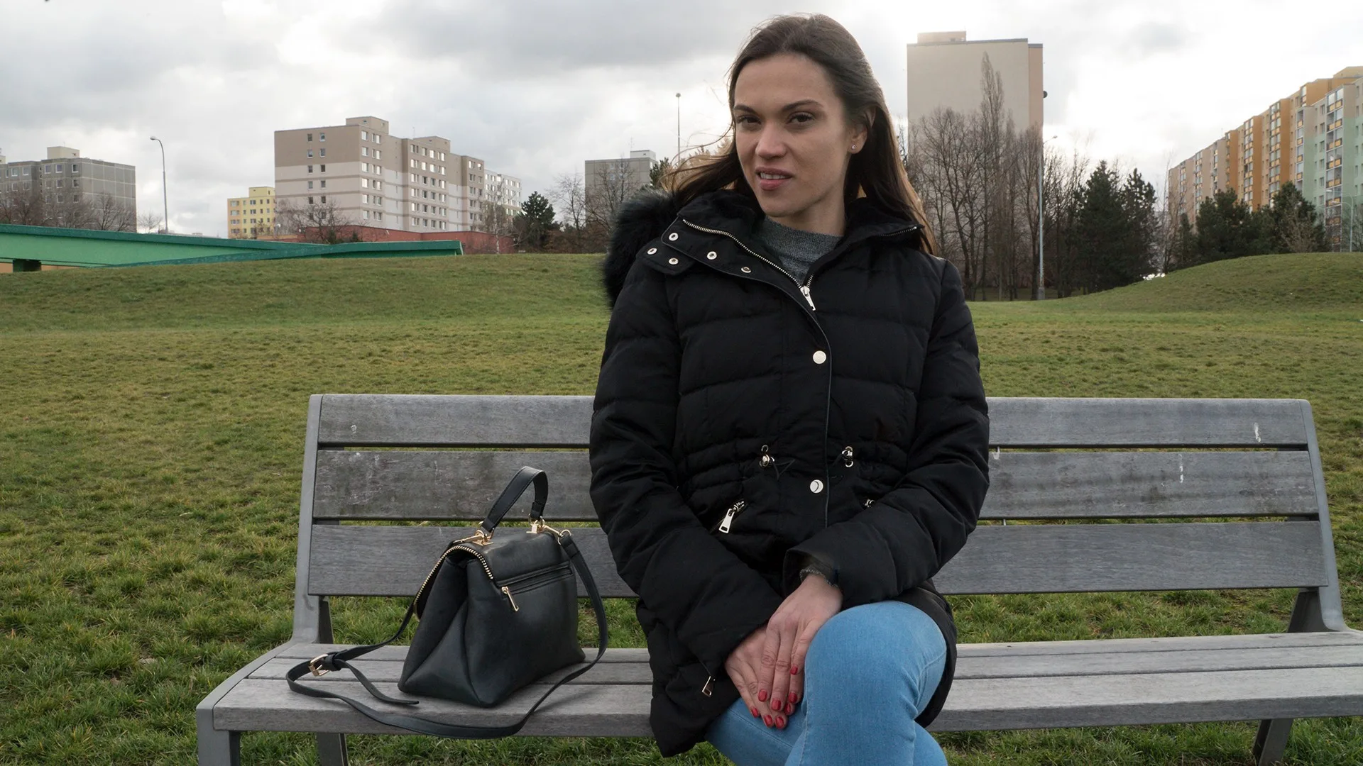 Tourist fucked in folks basement - Public Agent - 15041