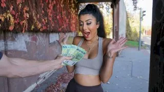 Indian babe fucked in basement - Public Agent - 15161