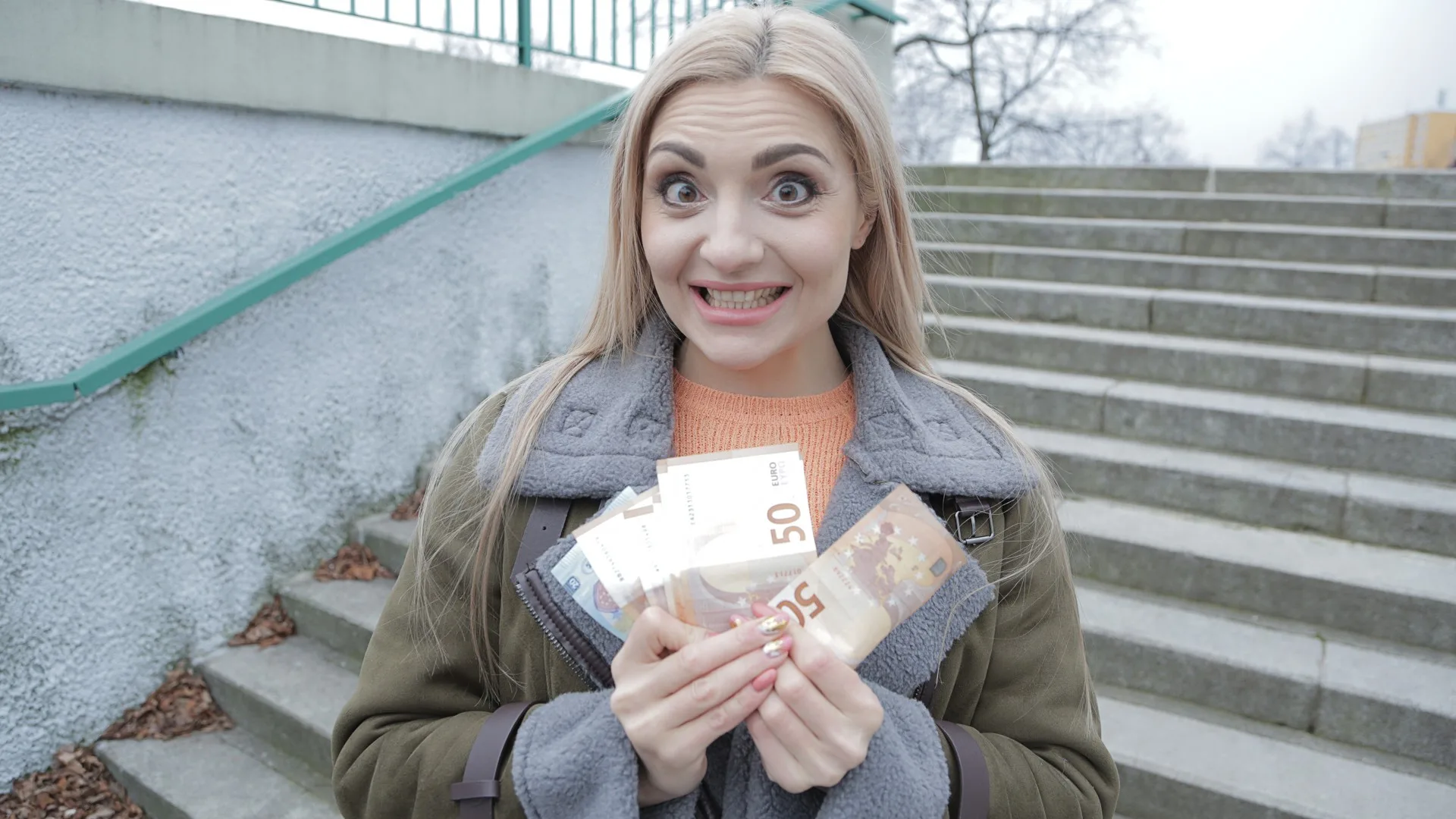 Hot Russian shows her Deepest Love - Public Agent - 15209