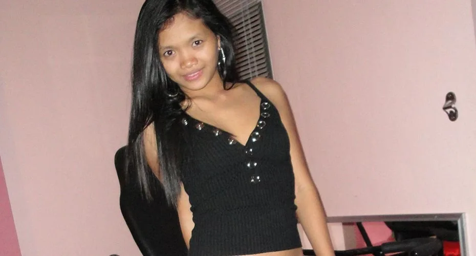 I met 18 year old Ying late night and we went off to a shortie room to fuck - Thai Girls Wild - 34512