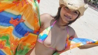 Miy Beach Public Flashing - Thai Girls Wild - 34671