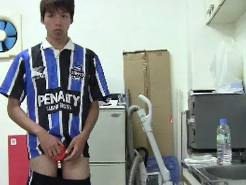 [4101-071] I tried to masturbation in the kitchen you Liao college student in development Gachinonke Anal. - HeyDouga - 1931