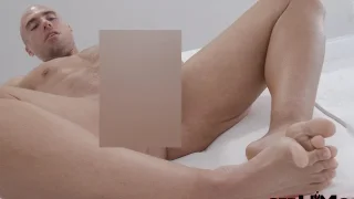 [4422-007] Oiled Cock Gets Drained Completely By Dan Ferrari Reaching His Climax! - HeyDouga - 5480