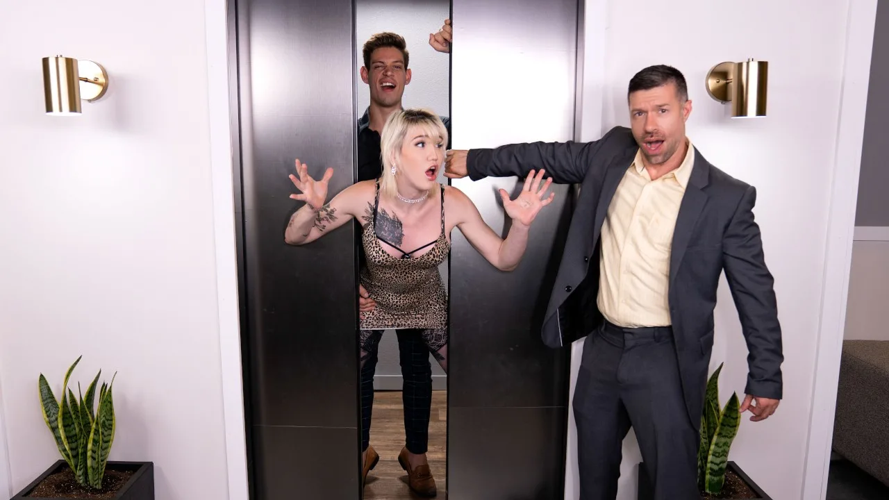 Closing Doors Opening Legs - TransAngels - 413