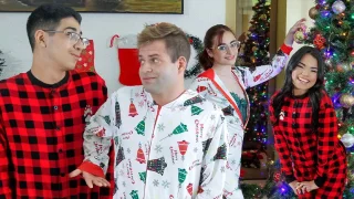 Deck the Balls - Sis Swap - 542