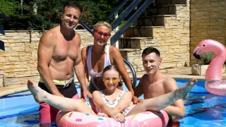 Hot Family Summer - Virtual Taboo - 50452