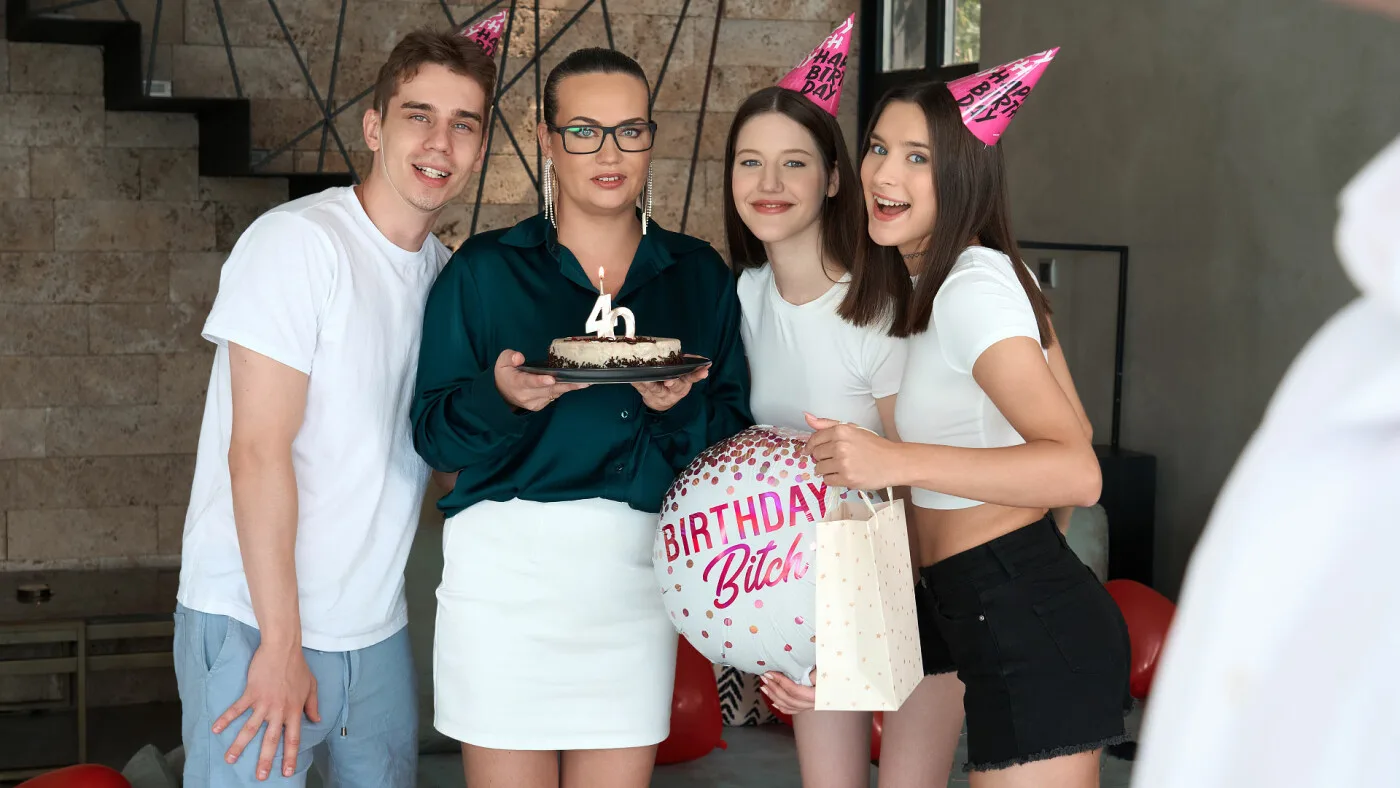 The Cumsters Family - Episode 5: Surprise, Surprise! - Virtual Taboo - 52719